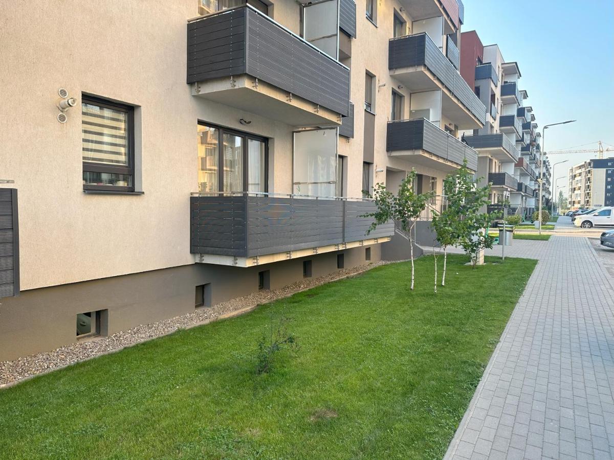 Elisio - Bricks Apartment Braşov Buitenkant foto