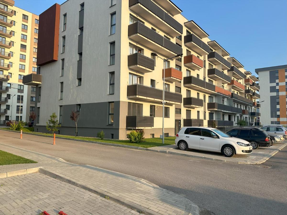 Elisio - Bricks Apartment Braşov Buitenkant foto