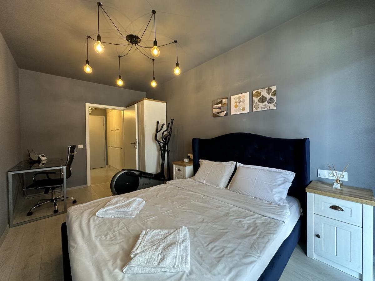 Elisio - Bricks Apartment Braşov Buitenkant foto